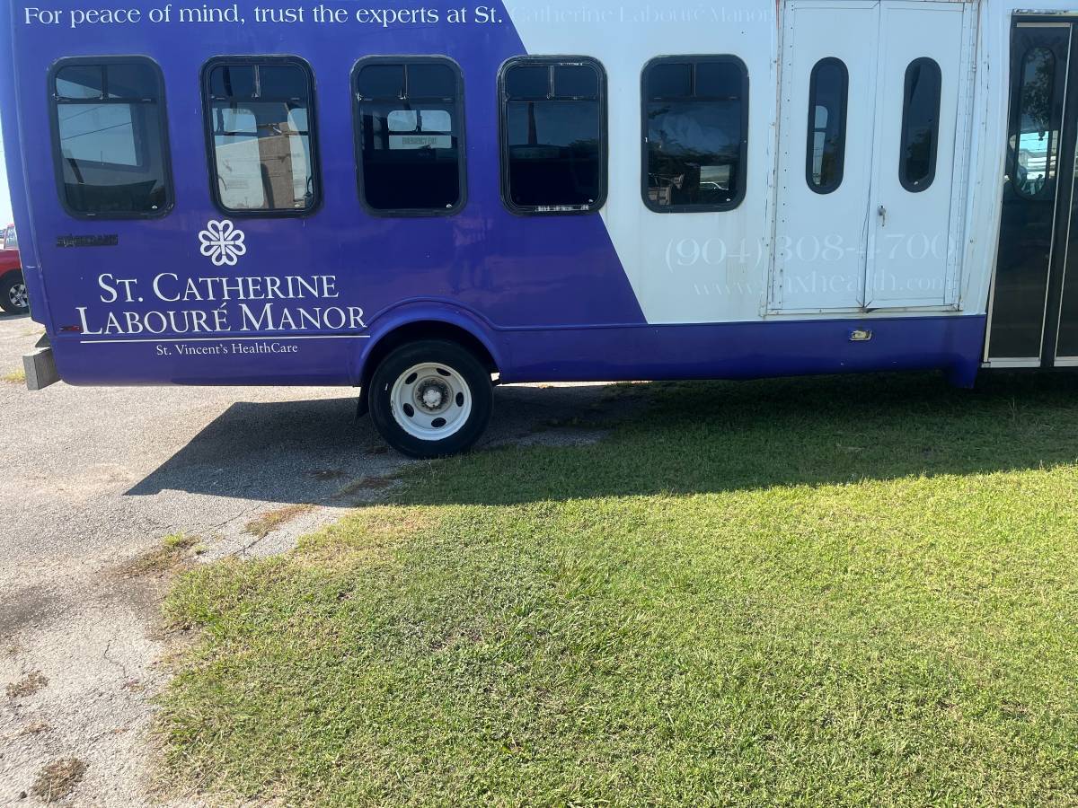 Chevy-express-3500-1995-blue-3