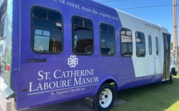 Chevy-express-3500-1995-blue-7