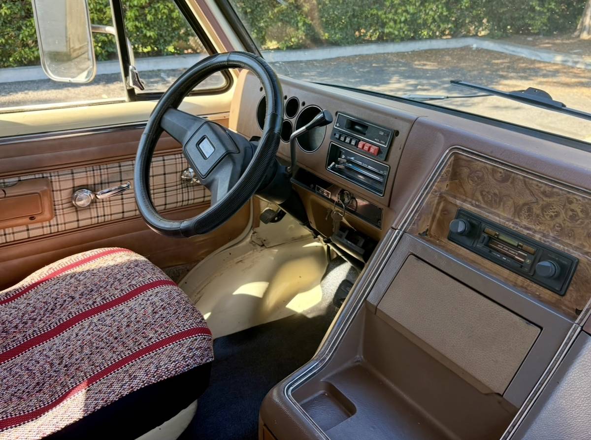 Chevy-g10-1978-18