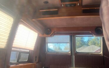 Chevy-g20-1994-white-4