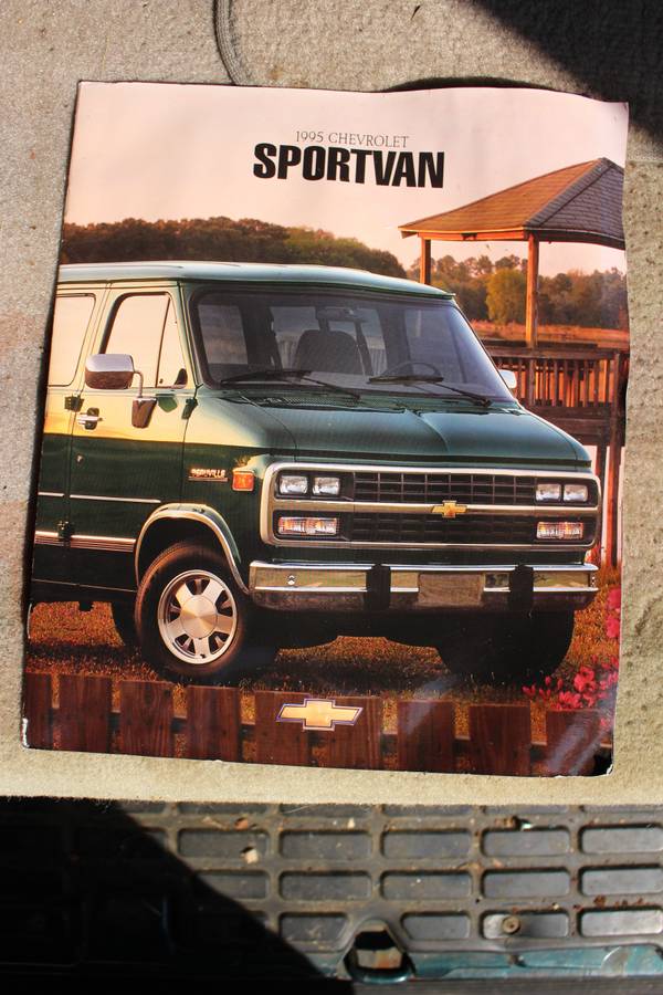 Chevy-g20-conversion-van-34ton-1995-green-20