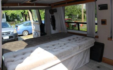 Chevy-g20-conversion-van-34ton-1995-green-4