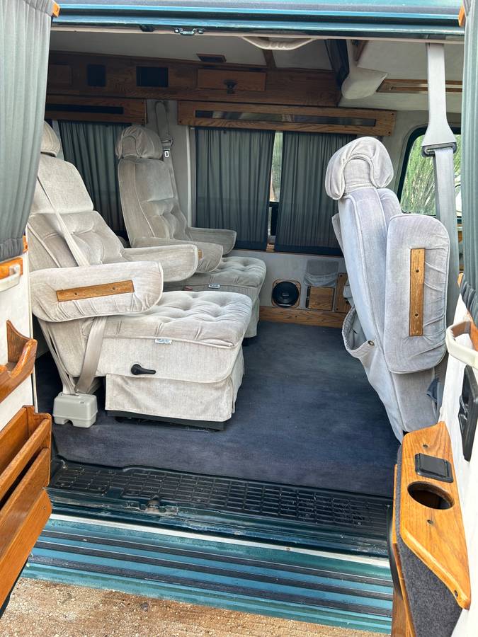 Chevy-g20-sport-van-1994-green-4