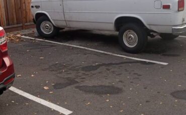 Chevy-g20-van-1991-white-2