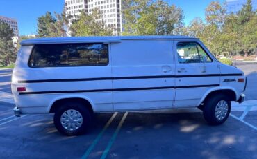 Chevy-g30-sports-van-1992-10