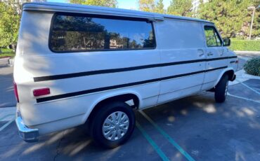 Chevy-g30-sports-van-1992-11