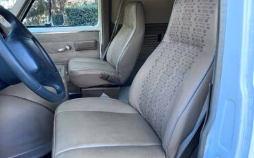 Chevy-g30-sports-van-1992-13