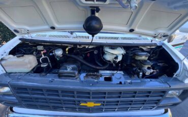 Chevy-g30-sports-van-1992-16