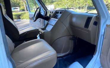 Chevy-g30-sports-van-1992-20