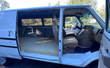 Chevy-g30-sports-van-1992-21