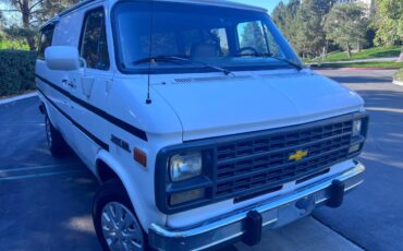 Chevy-g30-sports-van-1992-5