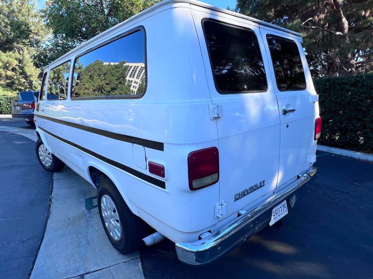 Chevy-g30-sports-van-1992-6