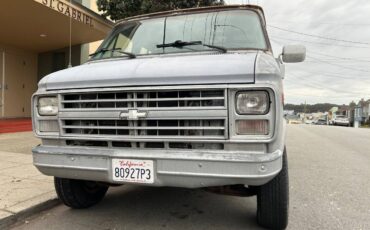 Chevy-g30-van-1985-grey-12
