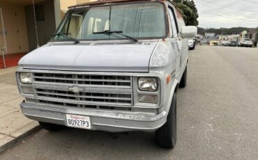 Chevy-g30-van-1985-grey-13