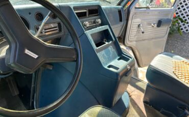 Chevy-g30-van-1985-grey-15