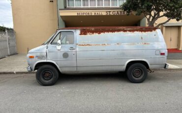 Chevy-g30-van-1985-grey-4