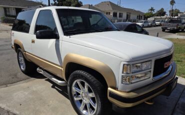 Chevy-gmc-1994-white-2