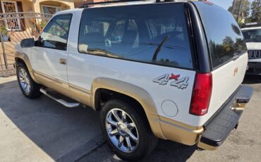 Chevy-gmc-1994-white-4