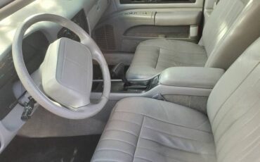 Chevy-impala-ss-1996-black-11