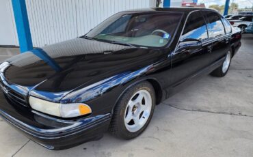 Chevy-impala-ss-1996-black