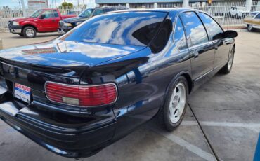 Chevy-impala-ss-1996-black-3