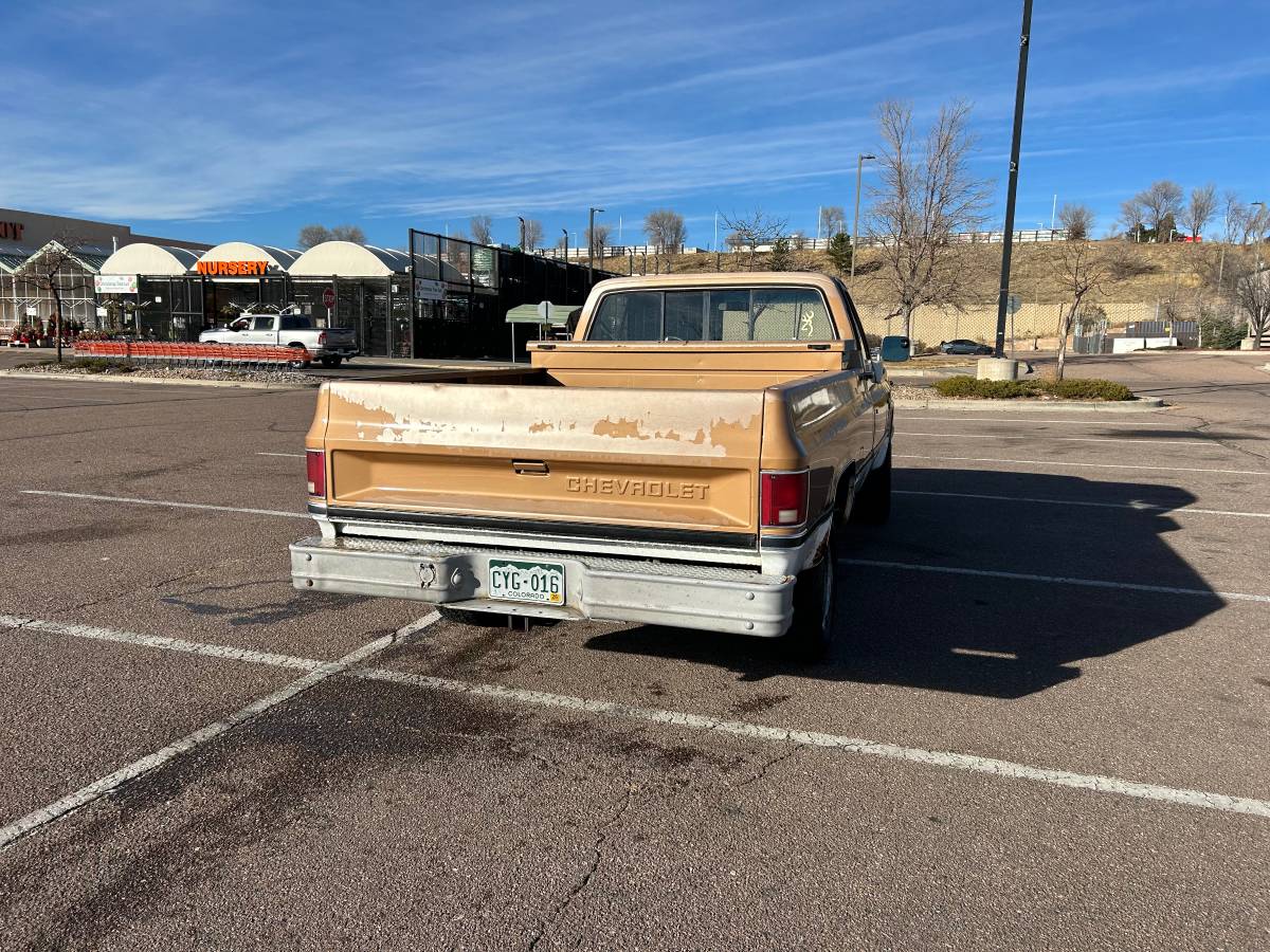 Chevy-k10-1986-3