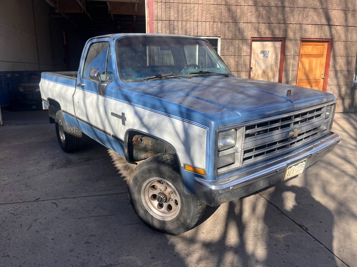 Chevy-k10-4x4-1986-blue-1