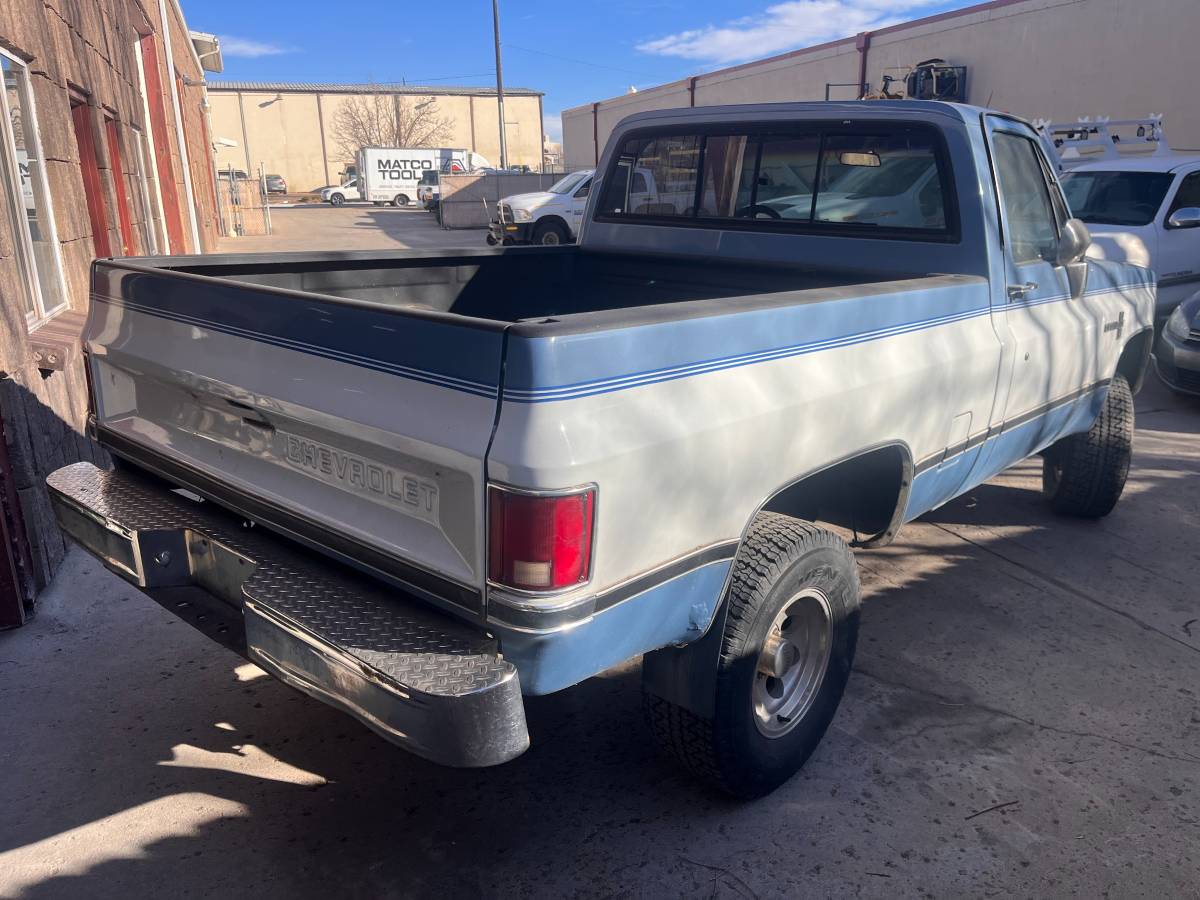 Chevy-k10-4x4-1986-blue-2