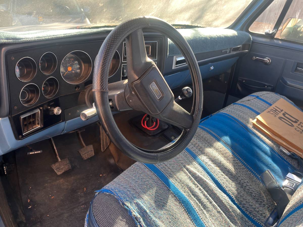Chevy-k10-4x4-1986-blue-8
