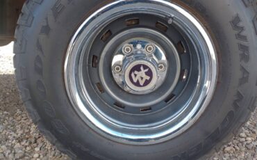 Chevy-k10-scottsdale-1979-grey-10