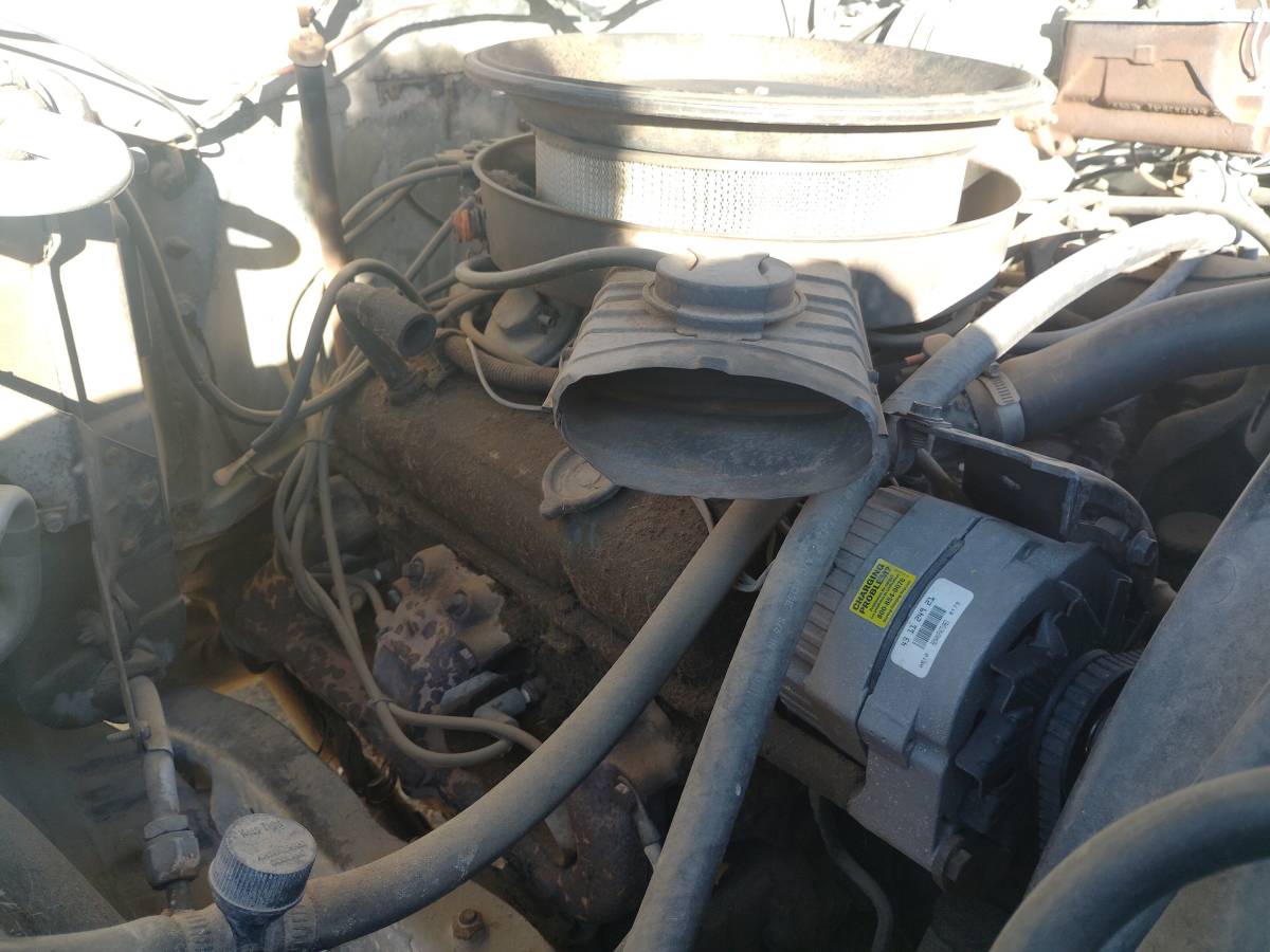 Chevy-k10-scottsdale-1979-grey-14