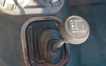 Chevy-k10-scottsdale-1979-grey-8