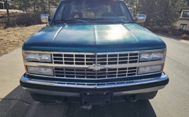 Chevy-k2500-1993-green-1