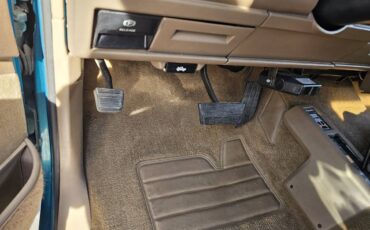 Chevy-k2500-1993-green-13