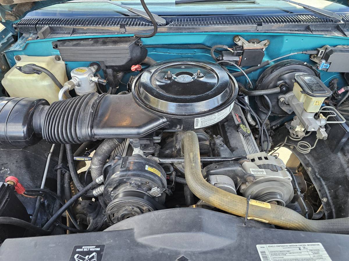 Chevy-k2500-1993-green-16