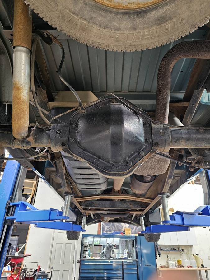 Chevy-k2500-1993-green-21