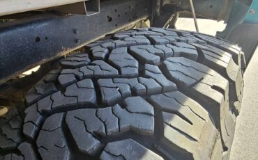 Chevy-k2500-1993-green-8