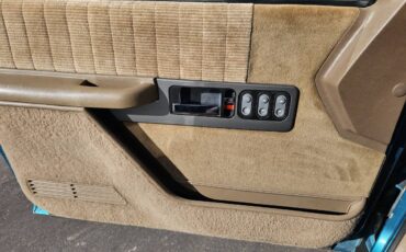 Chevy-k2500-1993-green-9