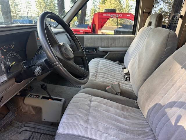 Chevy-k2500-diesel-1994-7