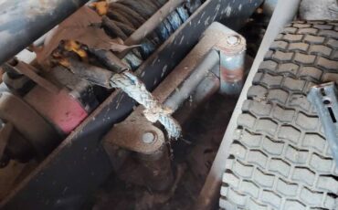 Chevy-k30-diesel-1986-white-1