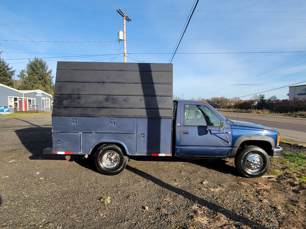 Chevy-k3500-1995-blue-2