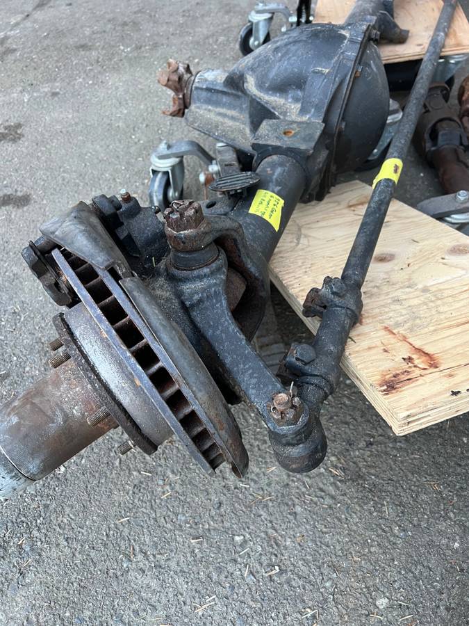 Chevy-k5-1981-grey-1