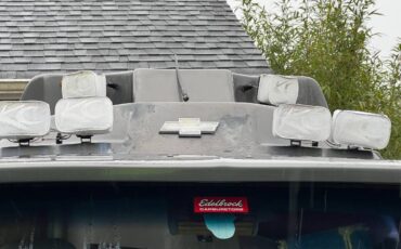 Chevy-k5-1981-grey-12