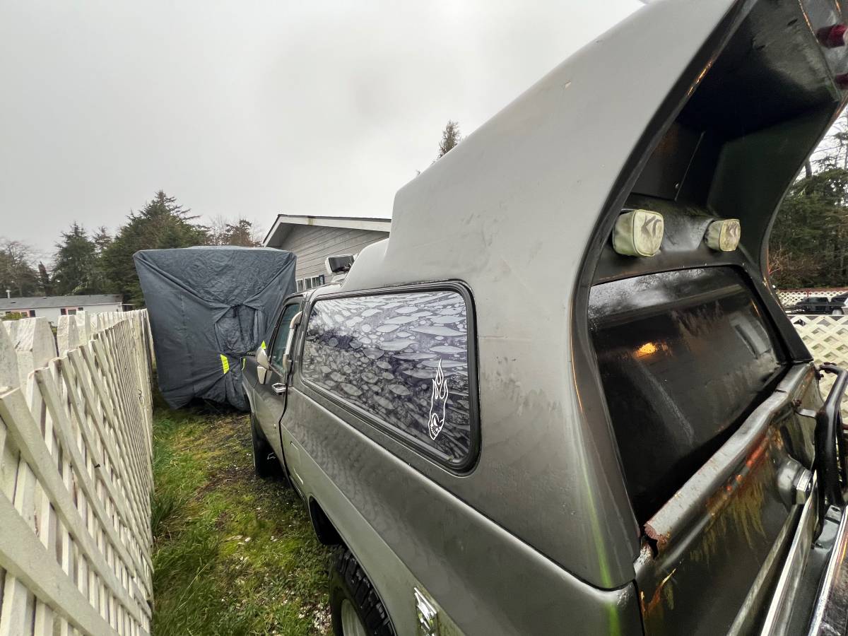 Chevy-k5-1981-grey-13