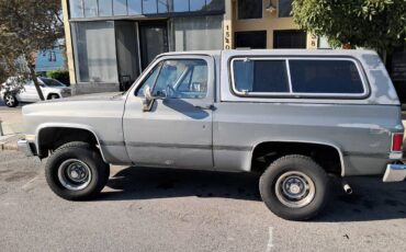 Chevy-k5-blazer-1988-grey-1