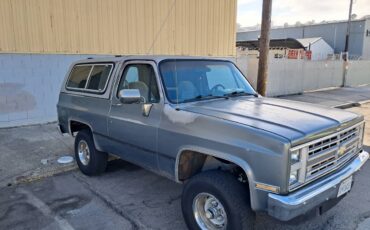 Chevy-k5-blazer-1988-grey-2
