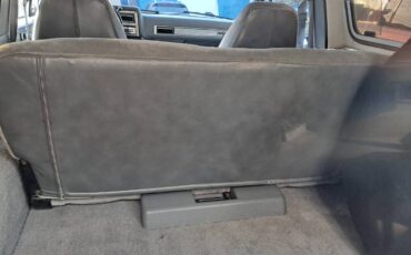 Chevy-k5-blazer-1988-grey-8