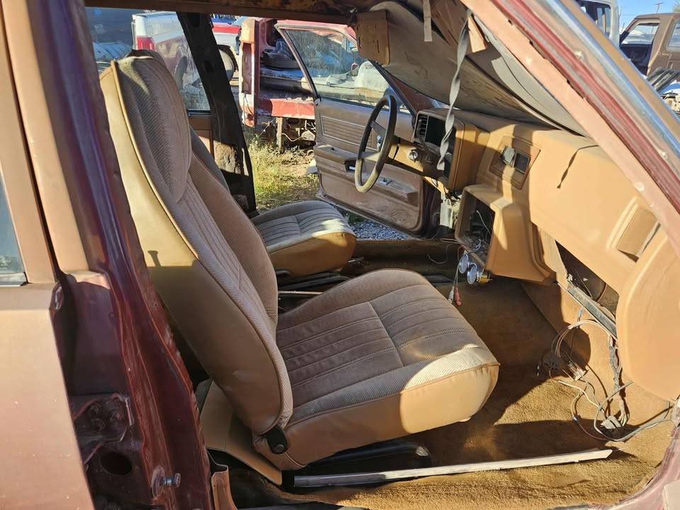 Chevy-malibu-ss-wagon-1979-brown-10