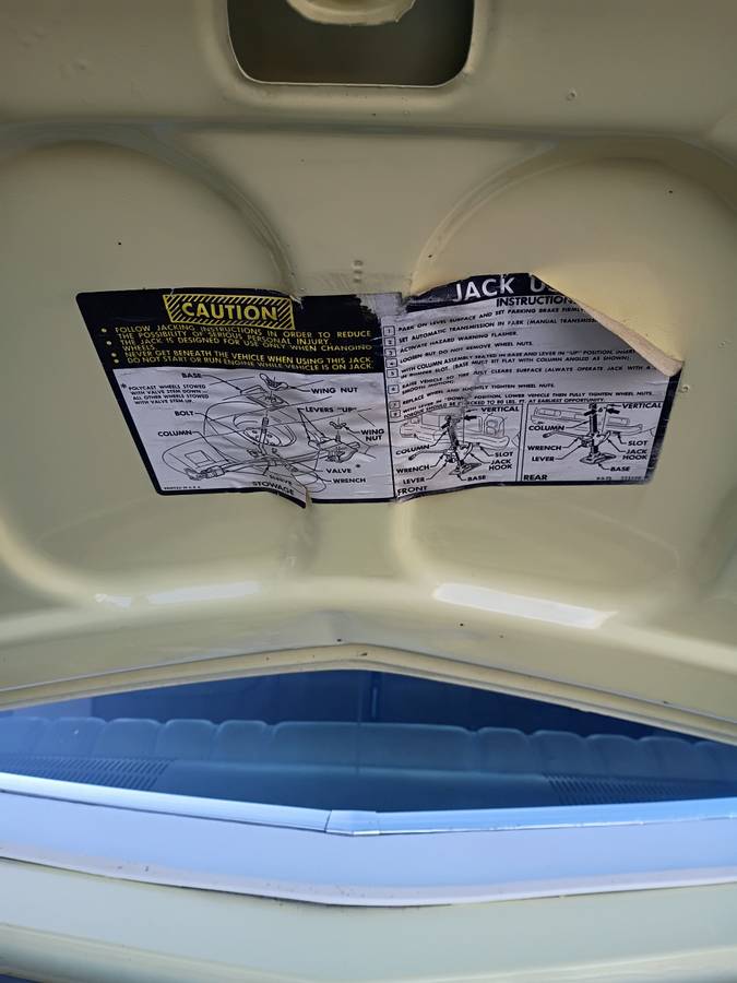 Chevy-monte-carlo-1977-34