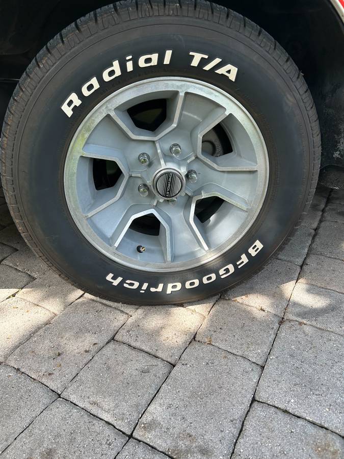 Chevy-monte-carlo-ss-1988-17